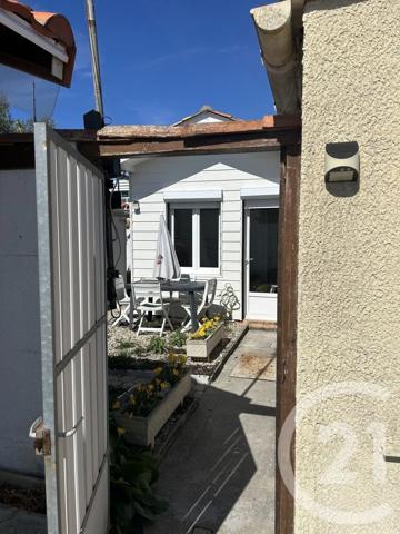Maison à vendre  4 pièces - 86 m 2   ANGOULINS  - 17