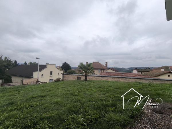 Maison individuelle 4 chambres jardin dépendances