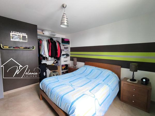 Maison individuelle 4 chambres jardin dépendances