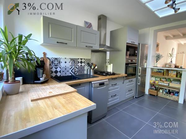 MAISON SEMI-MITOYENNE 1930 DE 107 M² AVEC 4 CH + JARDIN + GARAGE Tourcoing (59200)