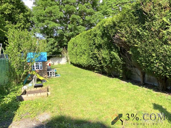 MAISON SEMI-MITOYENNE 1930 DE 107 M² AVEC 4 CH + JARDIN + GARAGE Tourcoing (59200)