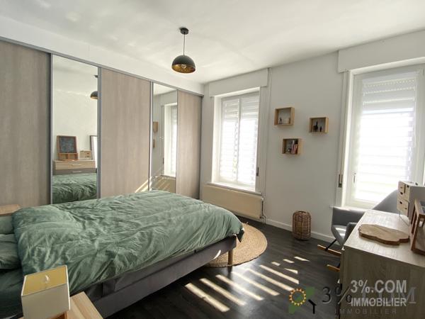 MAISON SEMI-MITOYENNE 1930 DE 107 M² AVEC 4 CH + JARDIN + GARAGE Tourcoing (59200)