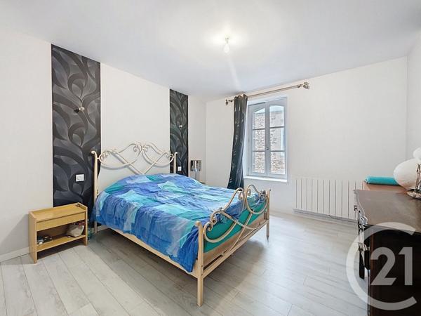 Maison à vendre  6 pièces - 113,70 m2 CHATELAUDREN - 22