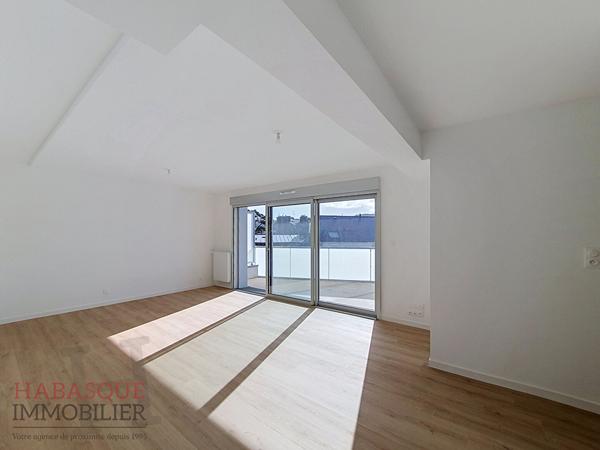Appartement 3 pièces à louer à Landerneau - Réf. 2360GLG , Landerneau
