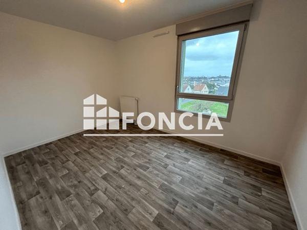 Location Appartement 3 pièces 65.65 m² - 4 RUE JEAN JAURES Colombelles 14460