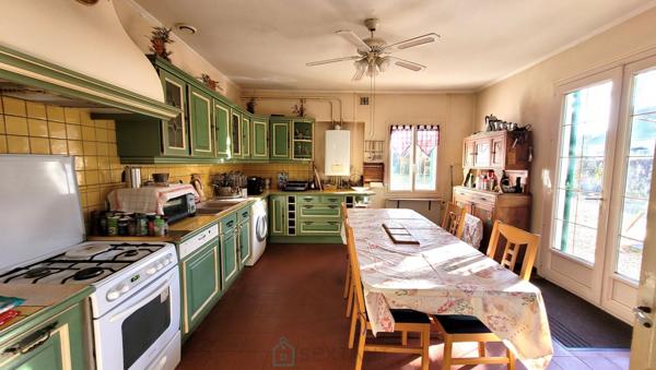 DEUX MAISONS, UNE SEULE ADRESSE : L'opportunité rare de La Force !