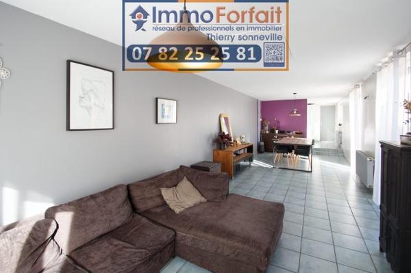Maison mitoyenne 1 côté Phalempin 172 m²