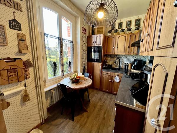 Maison à vendre  10 pièces - 180 m 2   BARENTON  - 50