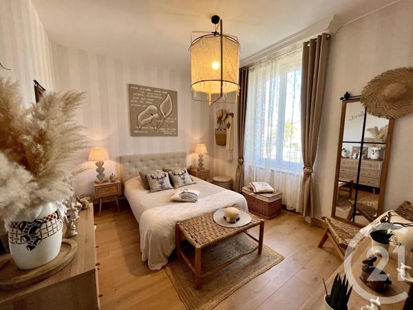 Maison à vendre  10 pièces - 180 m 2   BARENTON  - 50