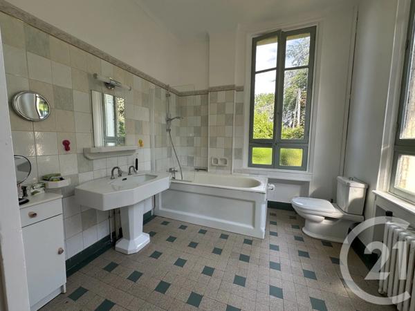 Maison à vendre  8 pièces - 190 m 2   CONCHES EN OUCHE  - 27