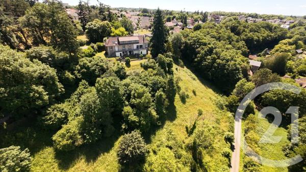 Maison à vendre  8 pièces - 190 m 2   CONCHES EN OUCHE  - 27