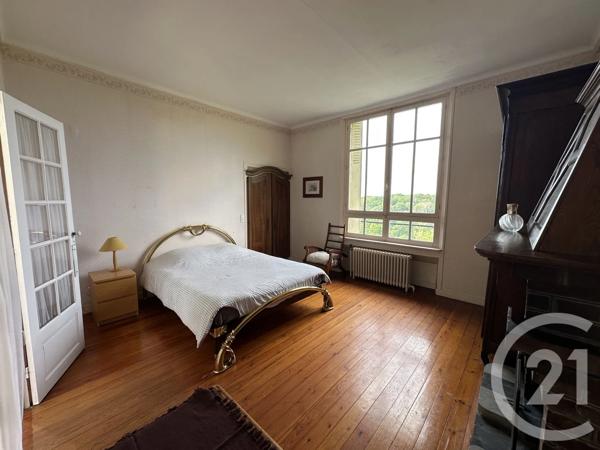 Maison à vendre  8 pièces - 190 m 2   CONCHES EN OUCHE  - 27