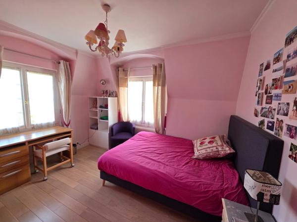 Maison à vendre 9 pièces CHATOU (78)
