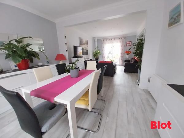 Maison 6 pièce(s)