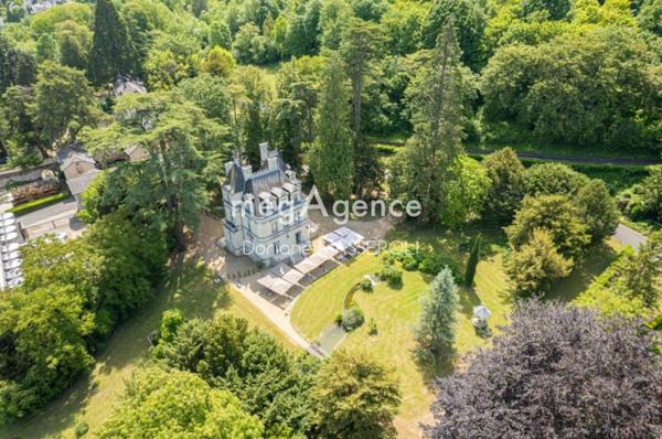 Fonds De Commerce à SAUMUR, 49400 - 650m²