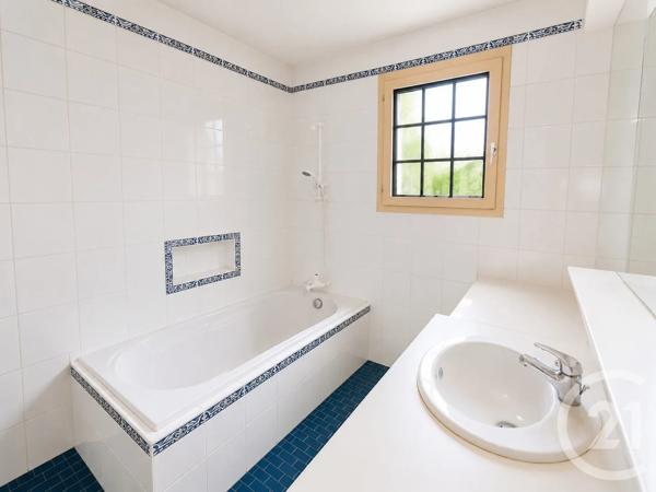 Maison à vendre  5 pièces - 109,67 m 2   LA CHAPELLE LONGUEVILLE  - 27