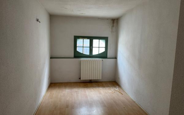 Appartement à vendre    3 pièces • 75 m2 Beaucaire