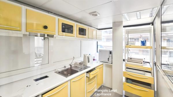 À VENDRE – MURS DE LOCAUX PROFESSIONNELS - MENTON (06 500) - 380 000 € honoraires d'agence inclus