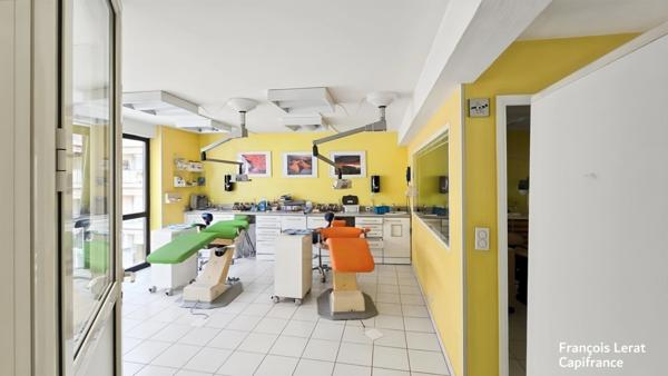 À VENDRE – MURS DE LOCAUX PROFESSIONNELS - MENTON (06 500) - 380 000 € honoraires d'agence inclus