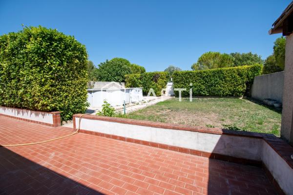 Jolie maison de plain pied de 83m2 avec 23,18m2 de dépendances