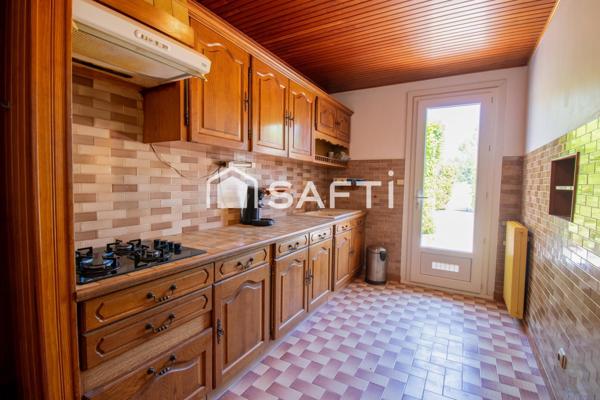 Jolie maison de plain pied de 83m2 avec 23,18m2 de dépendances