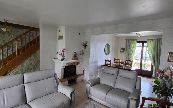 Maison à vendre    5 pièces • 97 m2 Crégy-lès-Meaux