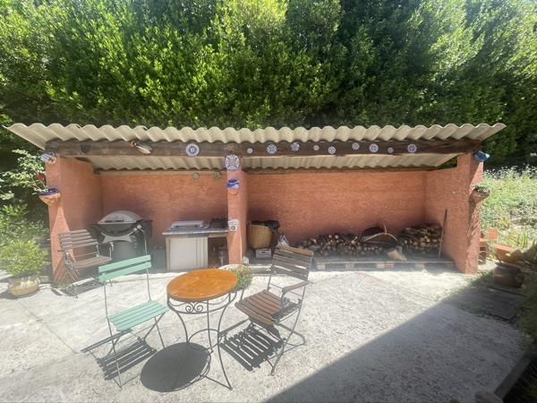 Villa de plain pied avec piscine