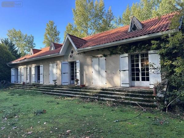 Achat - Maison | Maison individuelle Le Pian-Médoc 33290 8 pièces 268 m 2 24451 m 2