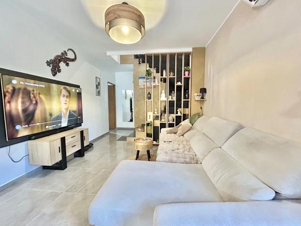 Maison à vendre 5 pièces SAINT AYGULF (83)