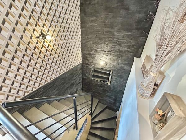 Maison à vendre 5 pièces SAINT AYGULF (83)