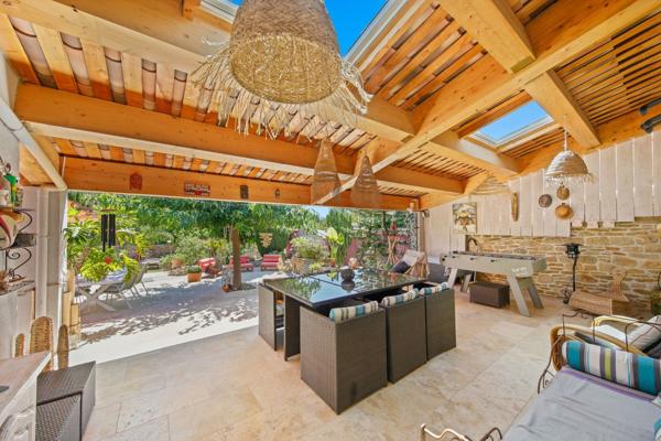 Vente Maison de luxe Sanary-sur-Mer 6 Pièces 142 m²