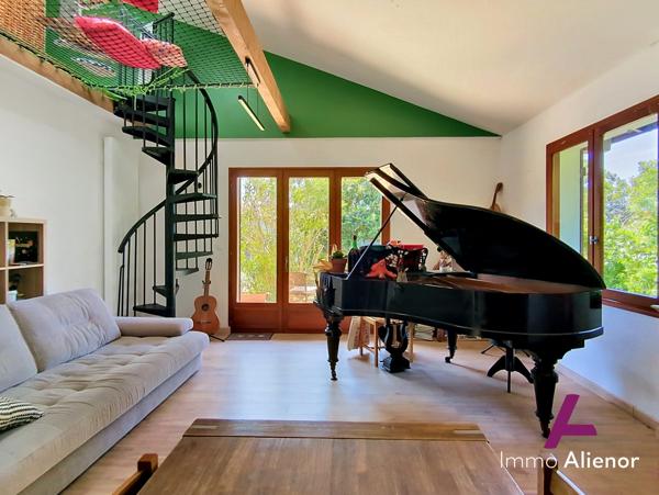 Maison 5 pièces 130 m²