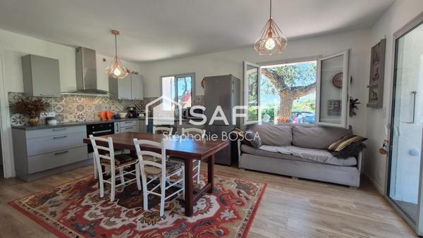 EN REZ-DE-JARDIN  T3 DE 120 m2 RENOVE  PLAGE A 1km