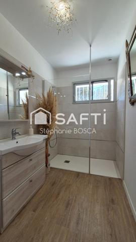 EN REZ-DE-JARDIN  T3 DE 120 m2 RENOVE  PLAGE A 1km