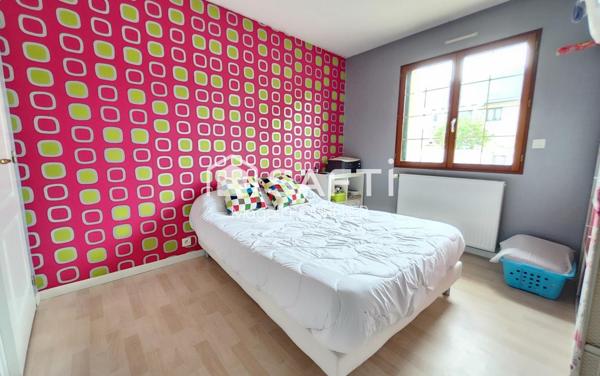 Pavillon sur sous sol 4chambres aucun travaux