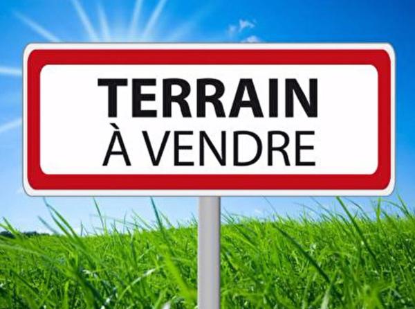 Exclusivité – Ardèche : Les Vans/Chambonas – Terrain constructible de 2640 m2