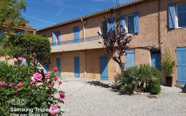 Maison à vendre    2 pièces •  Marseille 12