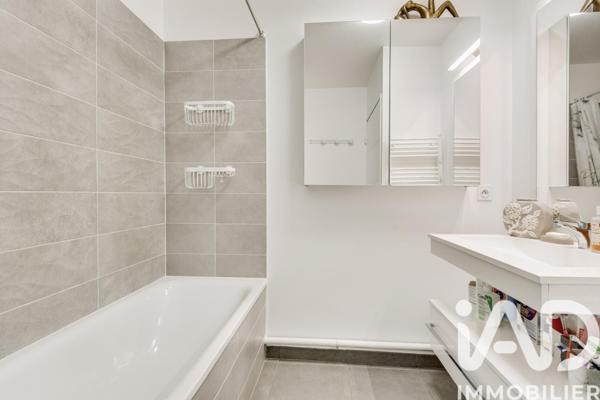 Appartement à vendre 7 pièces 136 m² Clamart