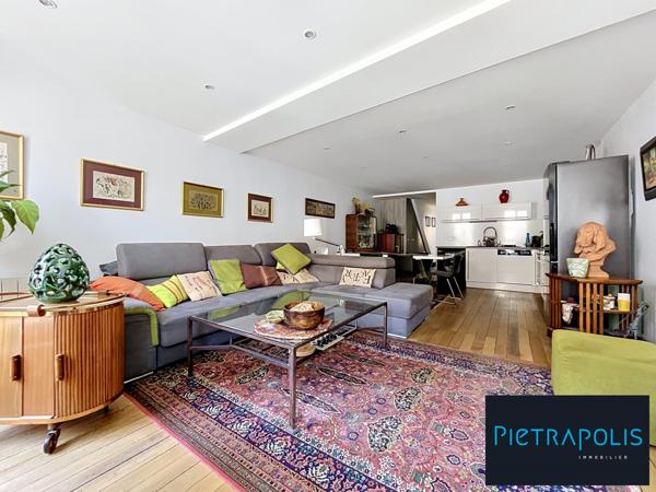 Antiquaires - T2 traversant et entièrement rénové de 55,35 m2