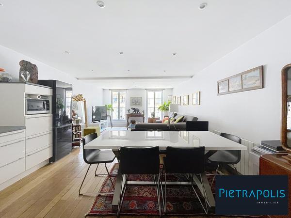 Antiquaires - T2 traversant et entièrement rénové de 55,35 m2