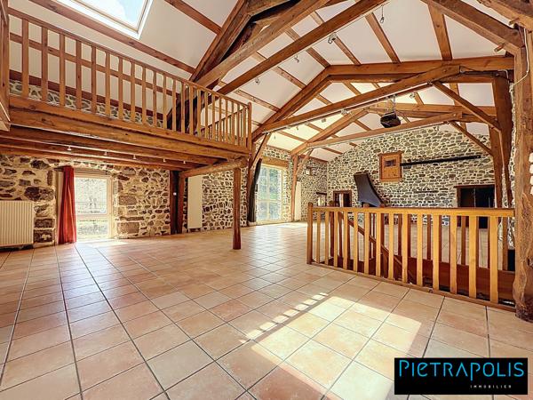 DOMAINE D'EXCEPTION AU MILIEU DES BOIS