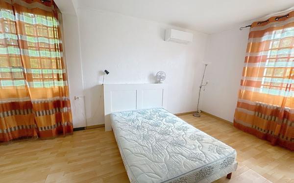 Maison à vendre    6 pièces • 185 m2 Avignon