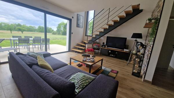 Maison récente 4 chambres