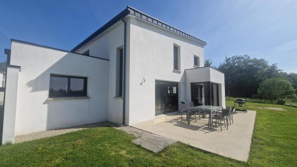 Maison récente 4 chambres