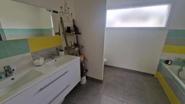 Maison récente 4 chambres