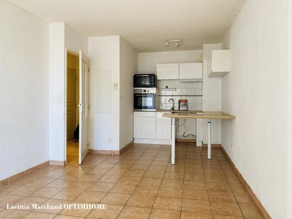 ☀️ PERPIGNAN ST MARTIN - T2 avec Terrasse et Garage Fermé ! IDÉAL INVESTISSEUR OU PIED-À-TERRE.