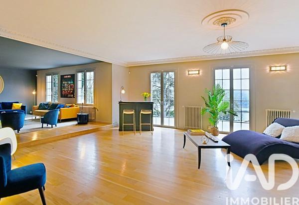 Maison à vendre 10 pièces 346 m² La Chapelle-sur-Erdre