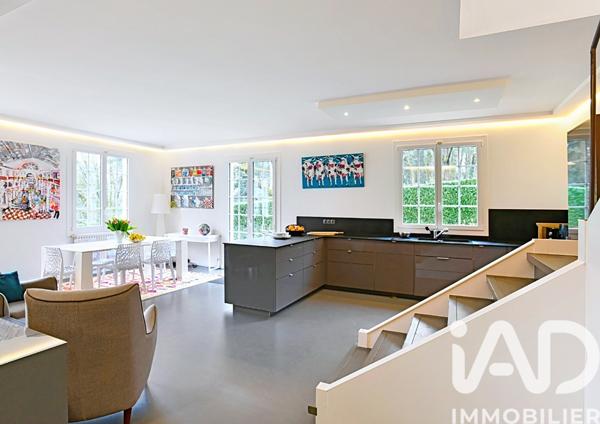 Maison à vendre 10 pièces 346 m² La Chapelle-sur-Erdre