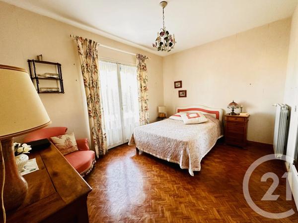 Maison à vendre  5 pièces - 127 m 2   FOURAS  - 17
