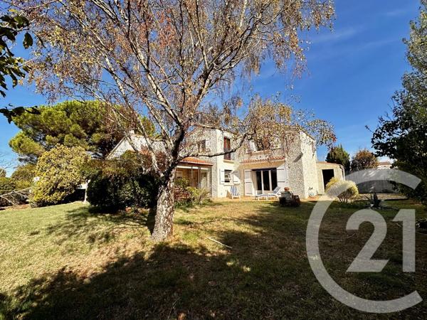 Maison à vendre  5 pièces - 127 m 2   FOURAS  - 17